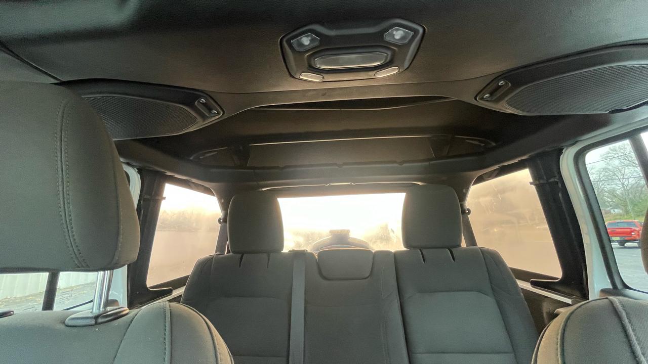 Jeep Wrangler Unlimited Sport 2018