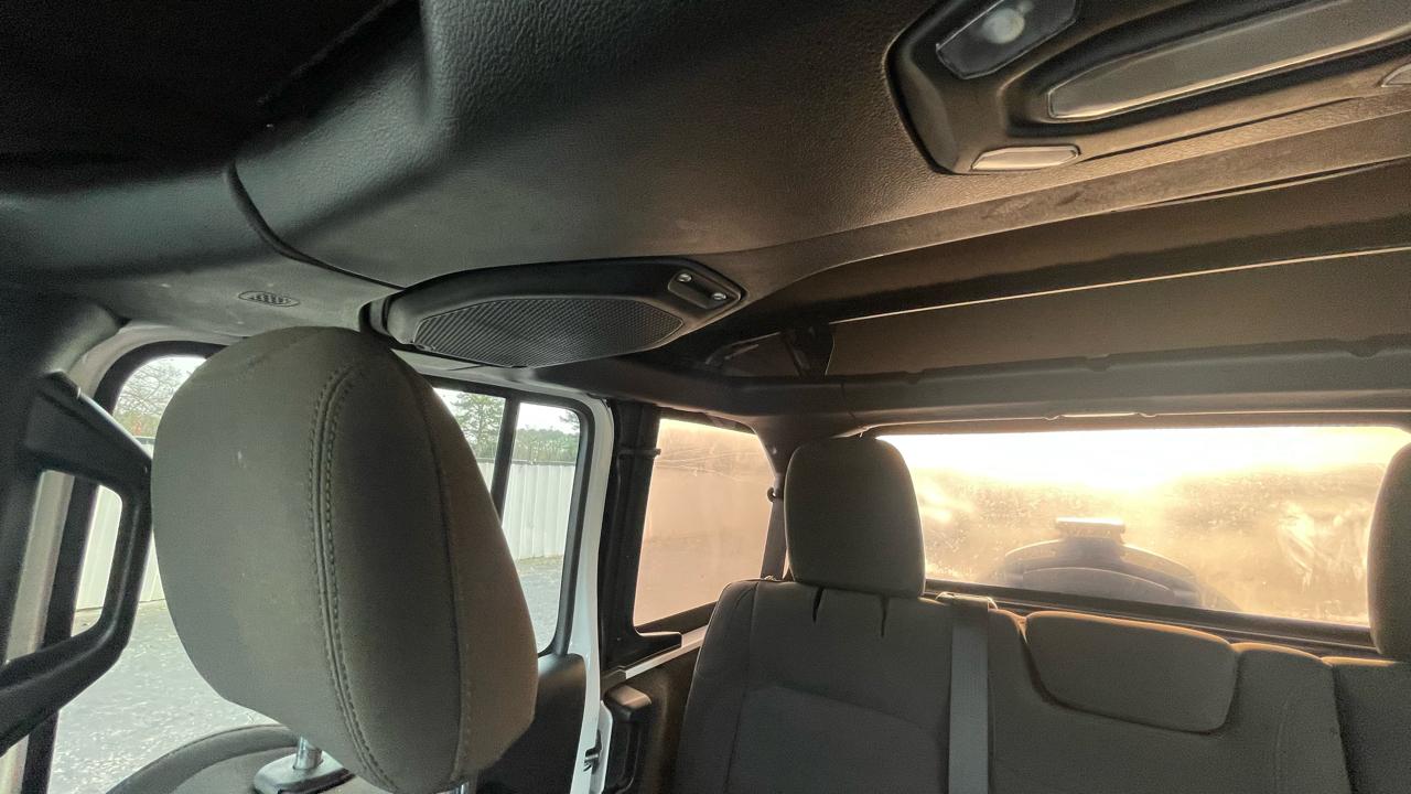 Jeep Wrangler Unlimited Sport 2018