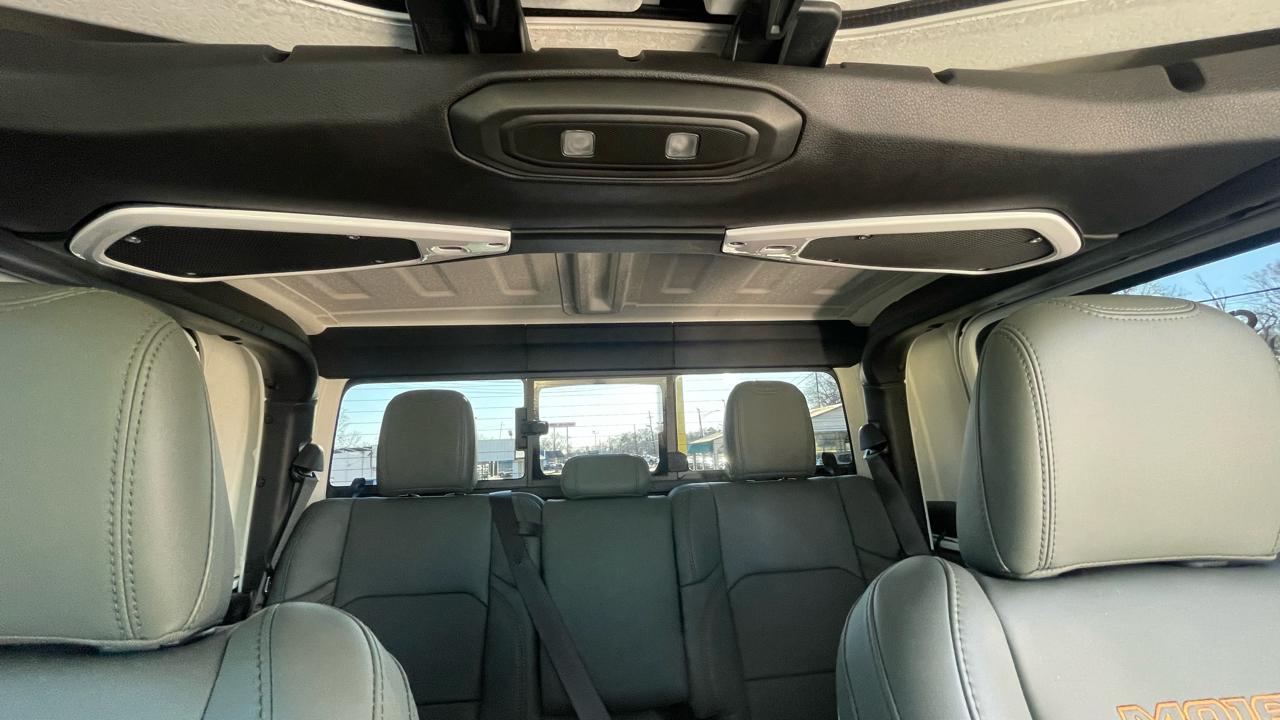 Jeep Gladiator Mojave 2025