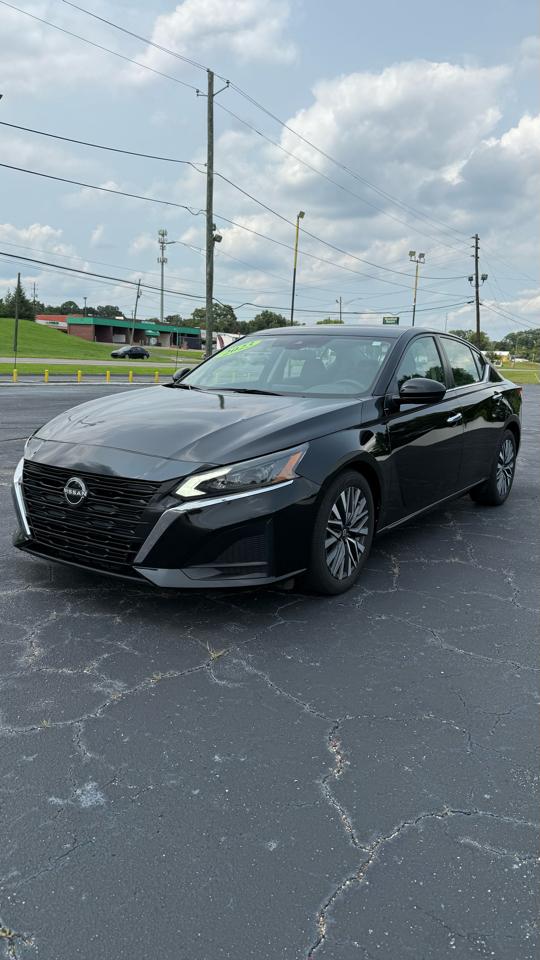 Nissan Altima 2.5 SV 2023