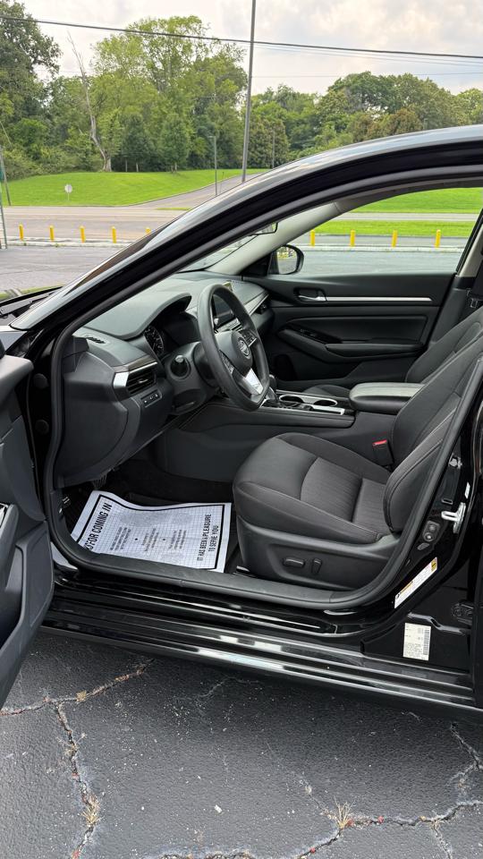 Nissan Altima 2.5 SV 2023