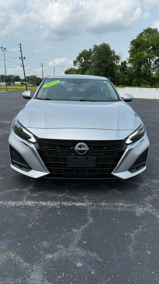 Nissan Altima 2.5 SV 2023