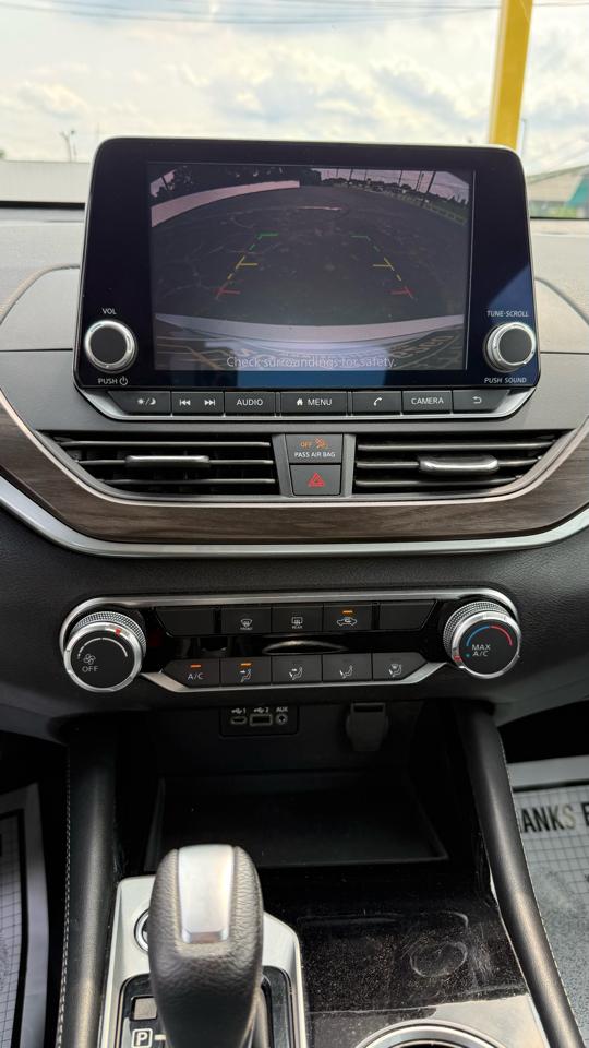 Nissan Altima 2.5 SV 2023