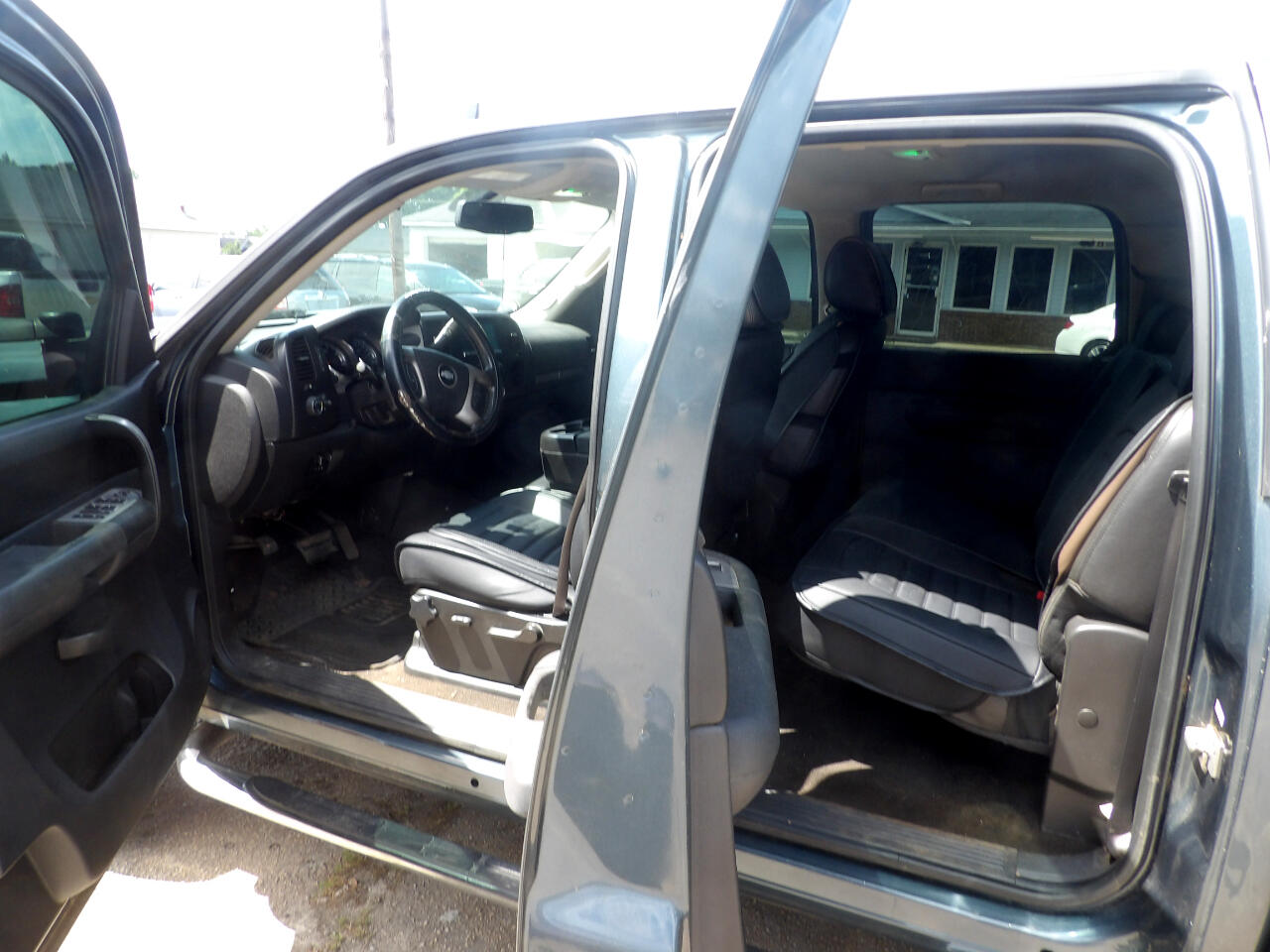 Chevrolet Silverado 3500HD LT1 Crew Cab DRW 4WD 2009 Chevrolet Silverado 3500HD LT1 Crew Cab DRW 4WD 2009