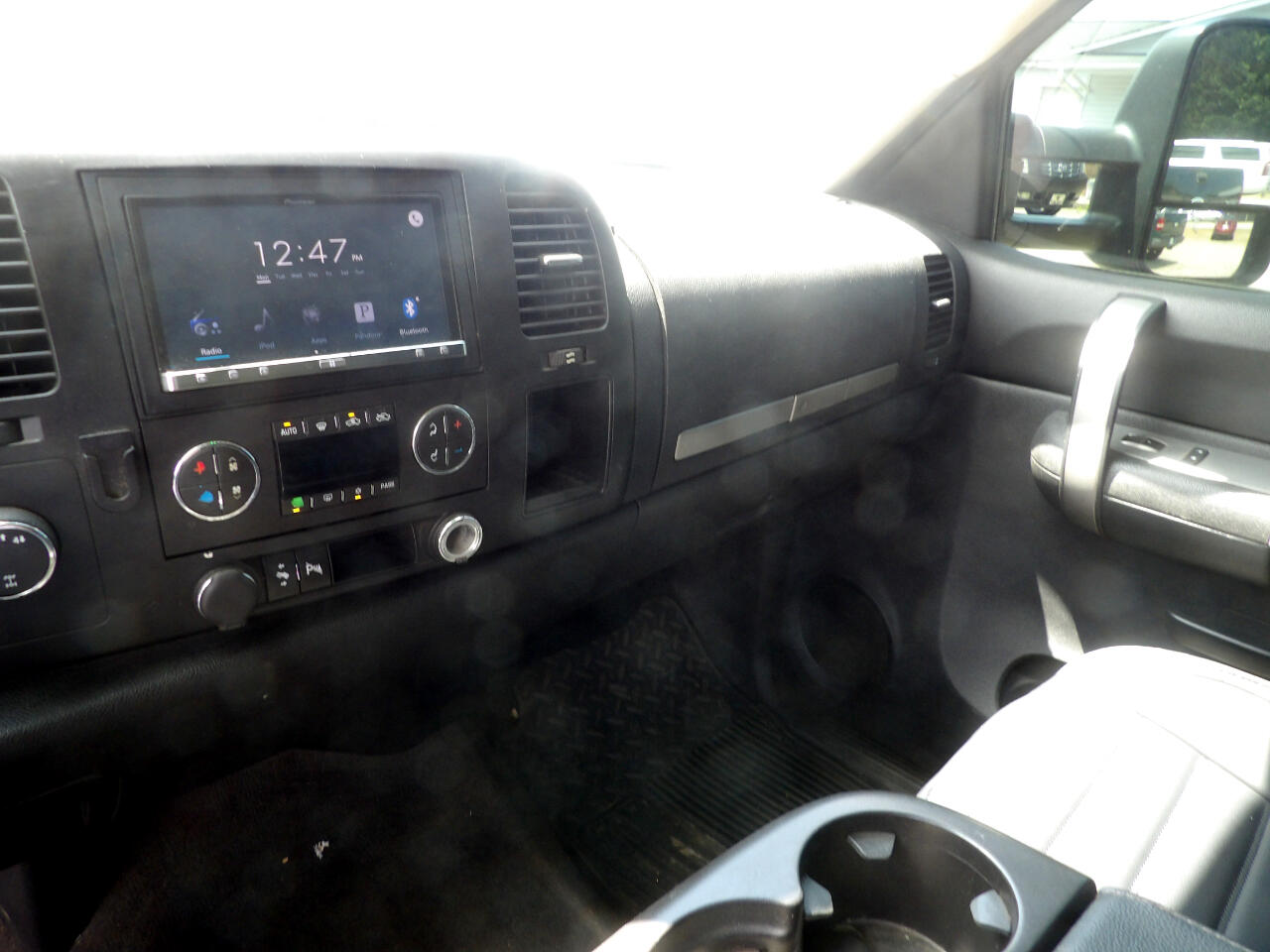 Chevrolet Silverado 3500HD LT1 Crew Cab DRW 4WD 2009 Chevrolet Silverado 3500HD LT1 Crew Cab DRW 4WD 2009