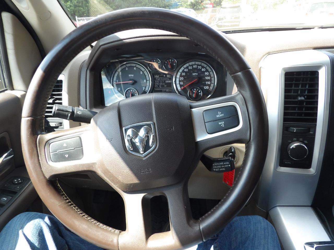 RAM 1500 Sport Crew Cab 4WD 2011 RAM 1500 Sport Crew Cab 4WD 2011