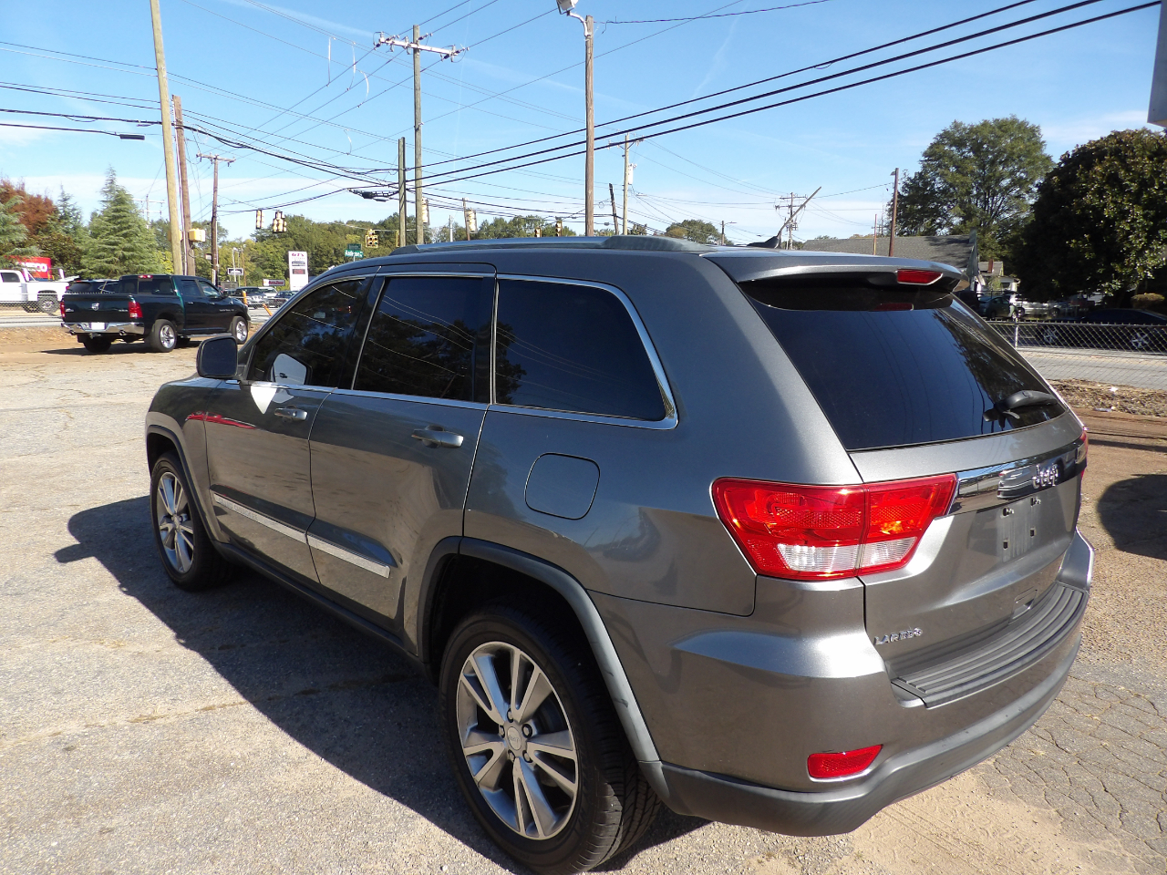 Jeep Grand Cherokee Laredo 2WD 2013 Jeep Grand Cherokee Laredo 2WD 2013