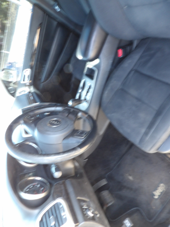 Jeep Grand Cherokee Laredo 2WD 2013 Jeep Grand Cherokee Laredo 2WD 2013