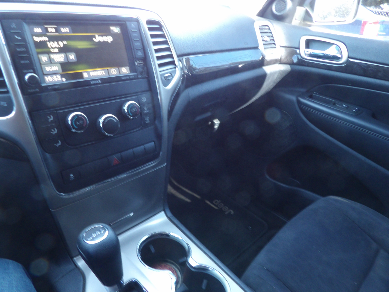 Jeep Grand Cherokee Laredo 2WD 2013 Jeep Grand Cherokee Laredo 2WD 2013