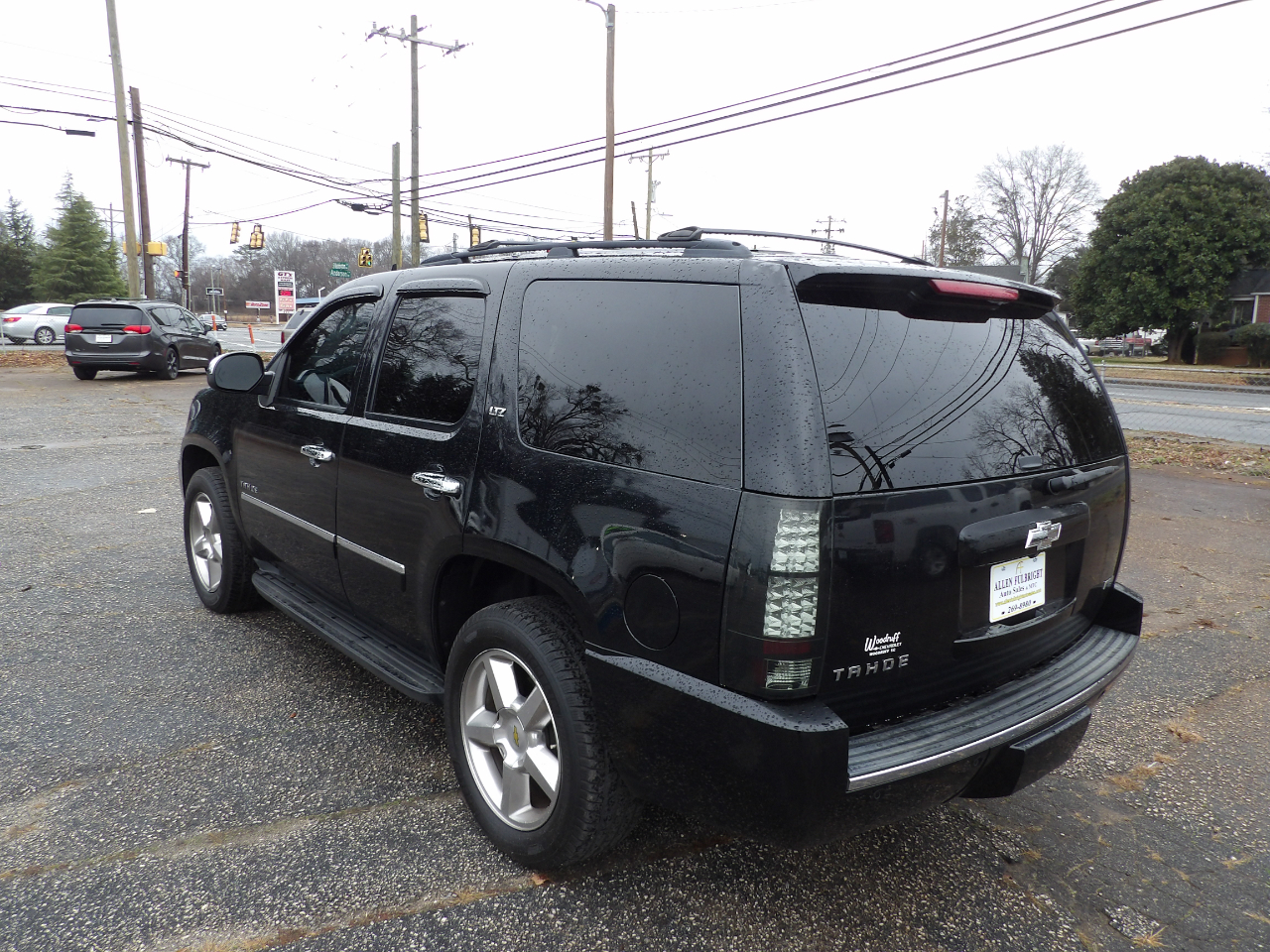 Chevrolet Tahoe LTZ 2WD 2011