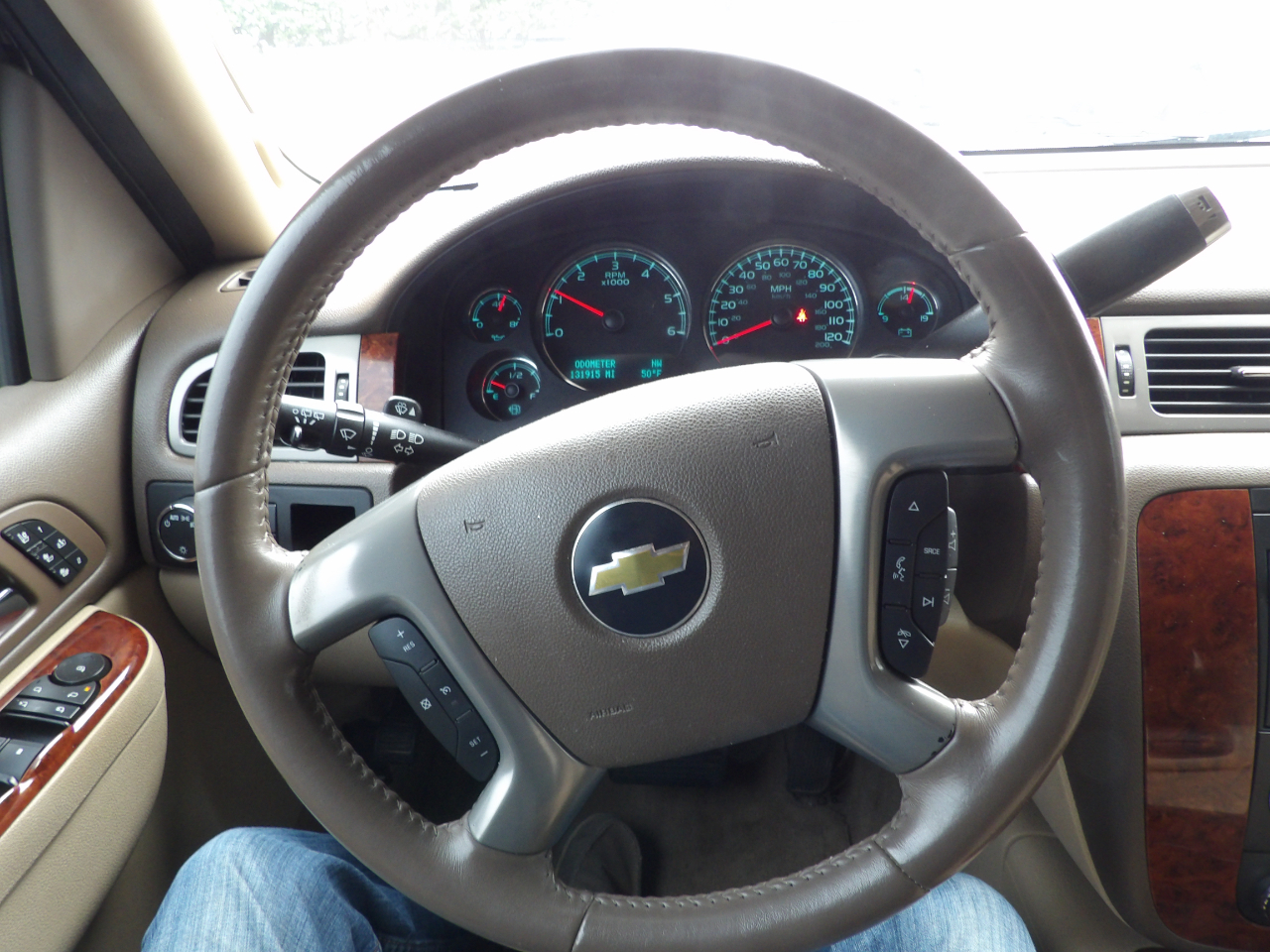 Chevrolet Tahoe LTZ 2WD 2011