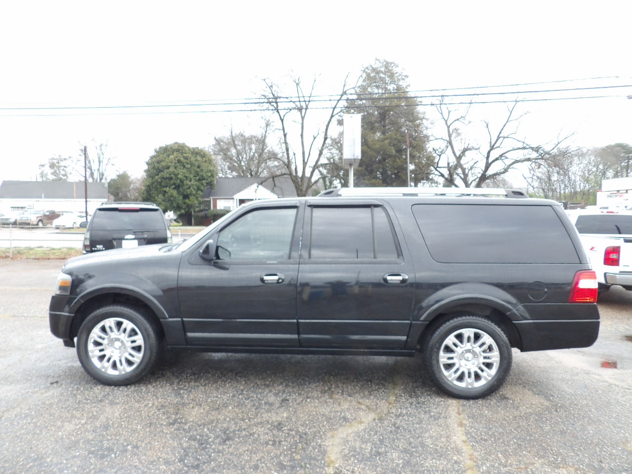 Ford Expedition EL Limited 2WD 2012