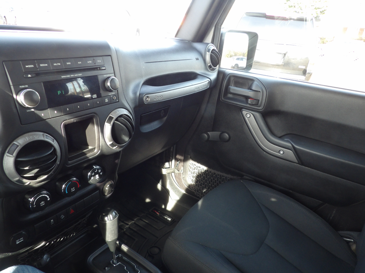 Jeep Wrangler Sport 4WD 2016