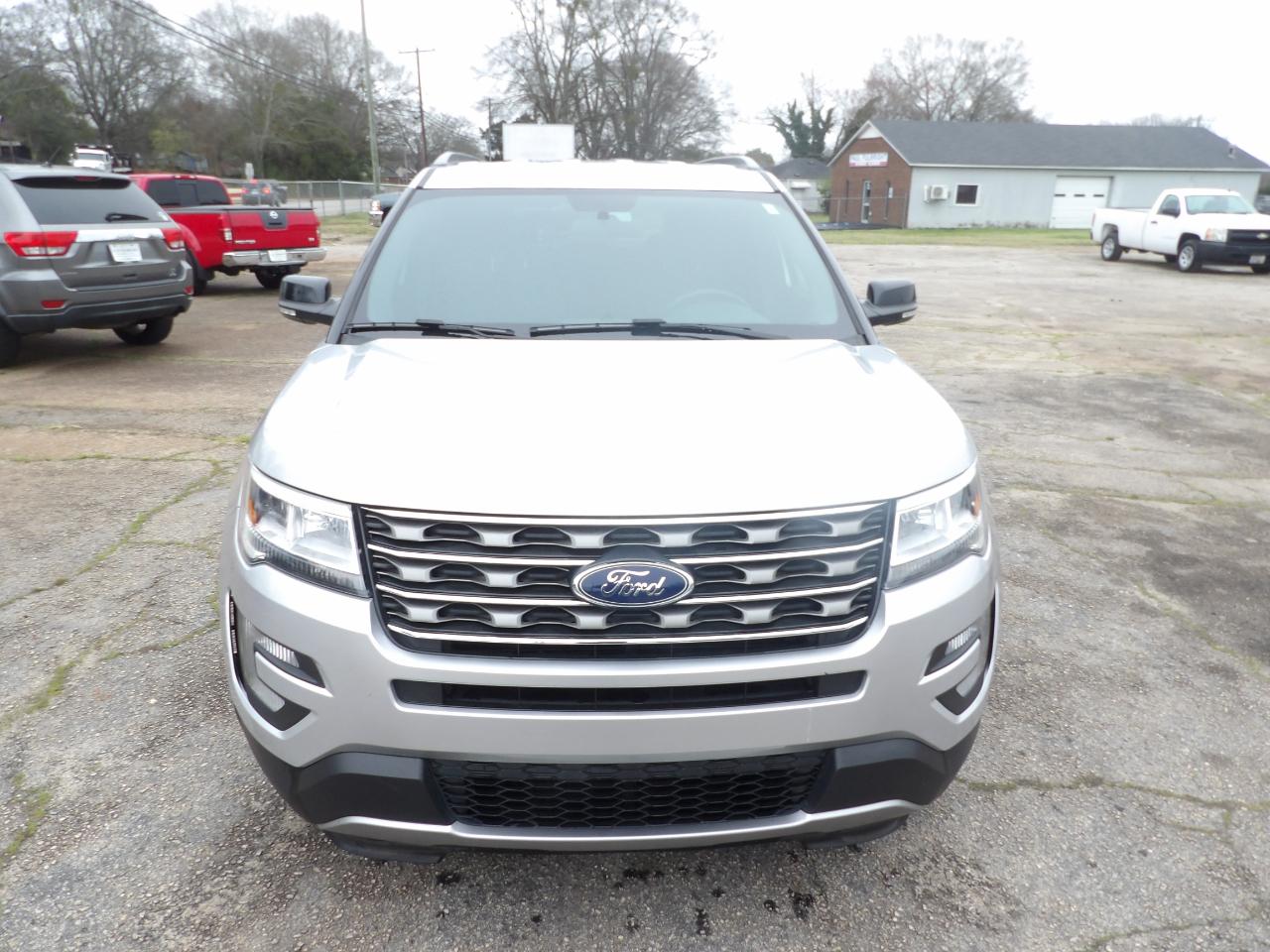 Ford Explorer XLT FWD 2017