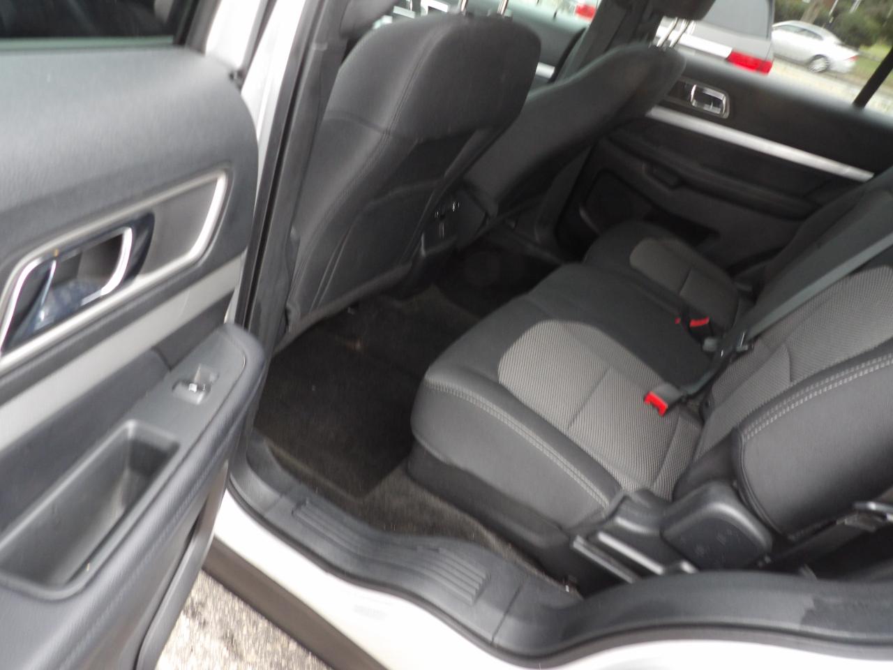 Ford Explorer XLT FWD 2017