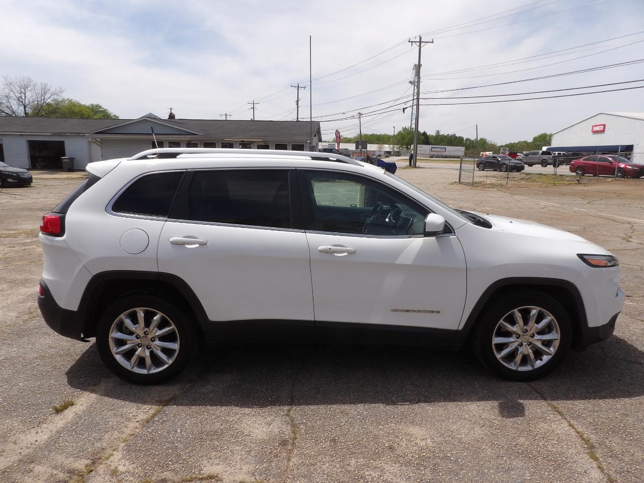 Jeep Cherokee Limited FWD 2016