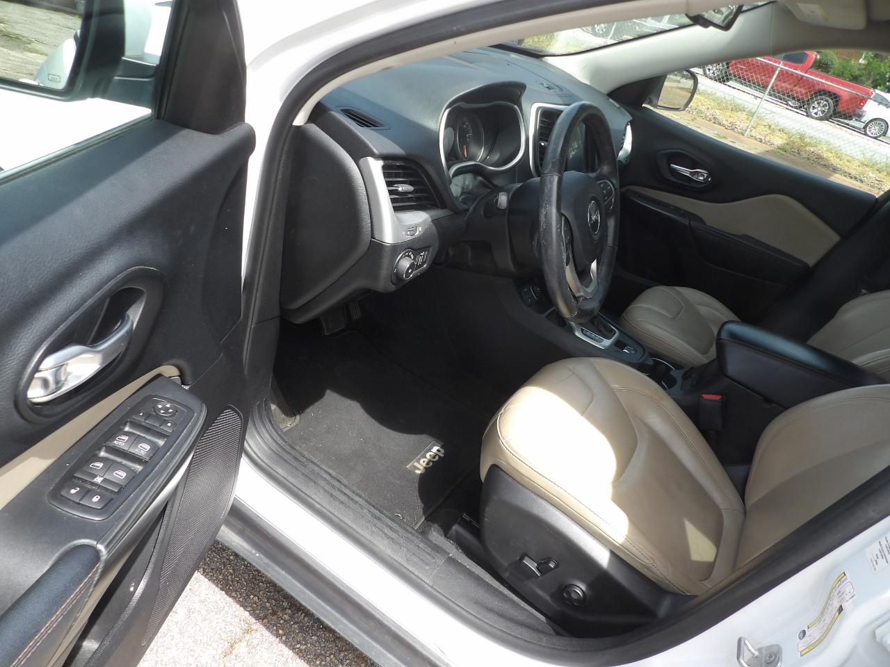 Jeep Cherokee Limited FWD 2016