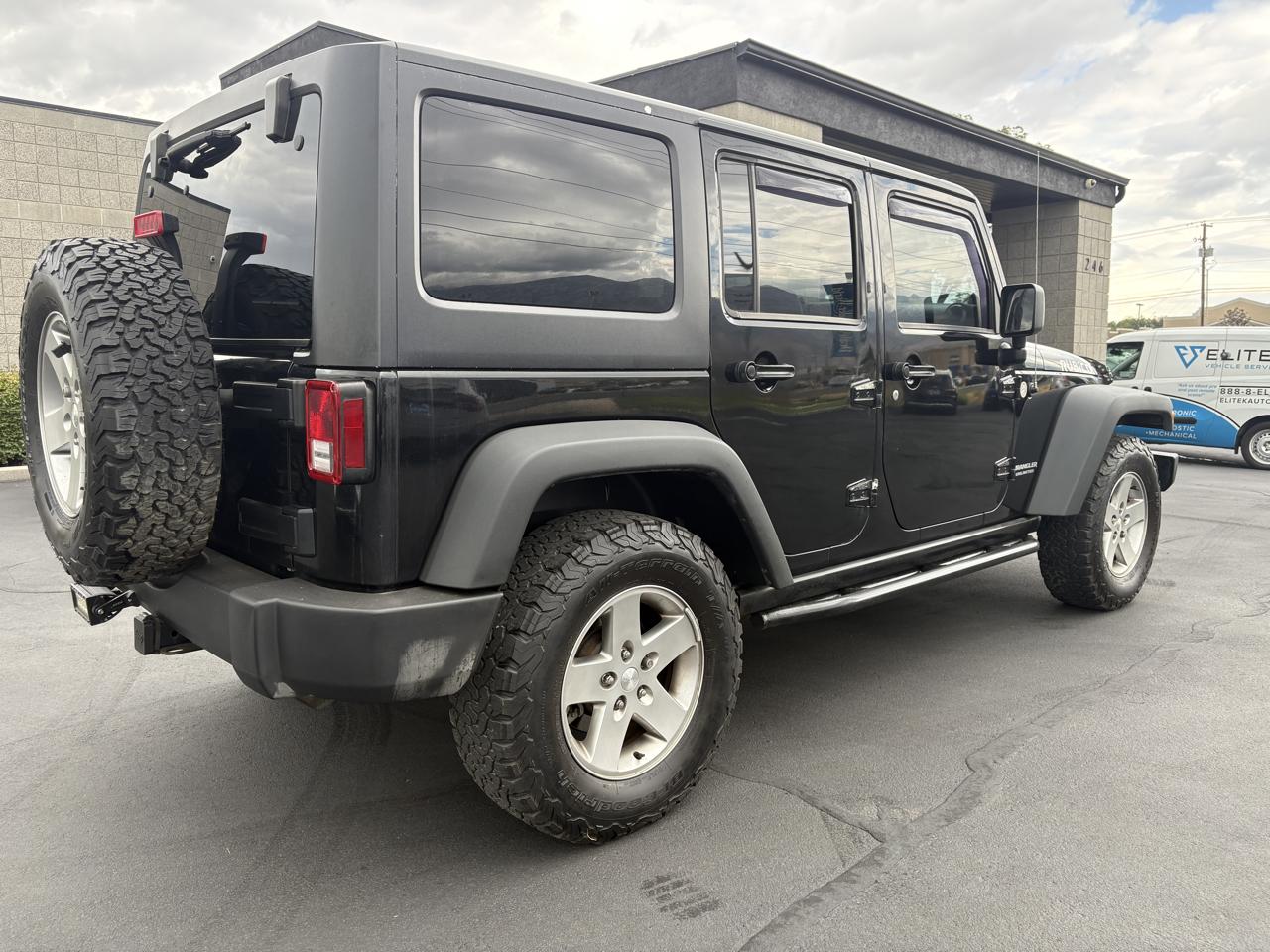 Jeep Wrangler Unlimited Rubicon 4WD 2012