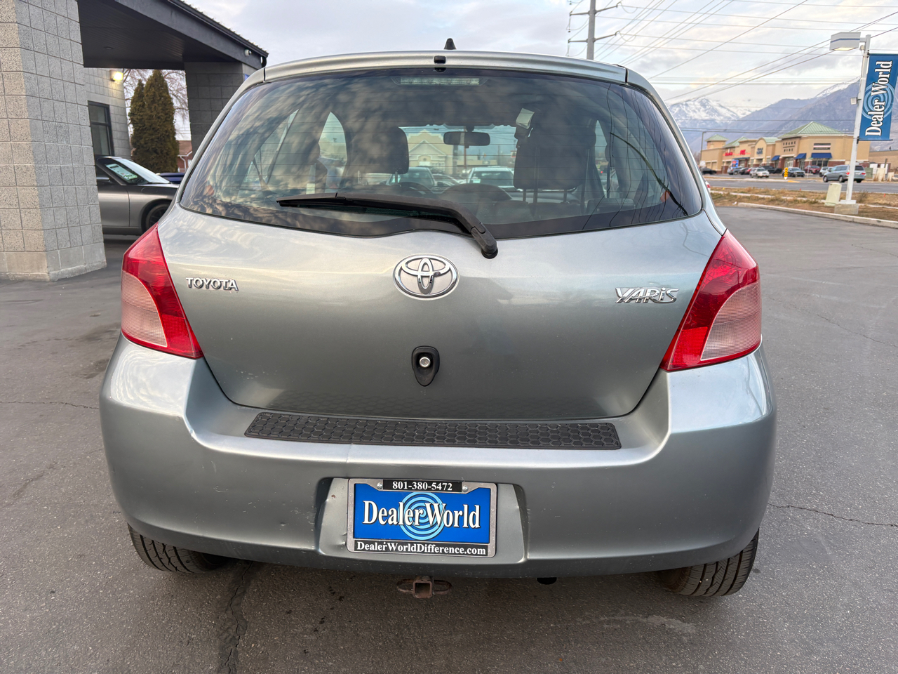 Toyota Yaris 3dr HB Man (Natl) 2007