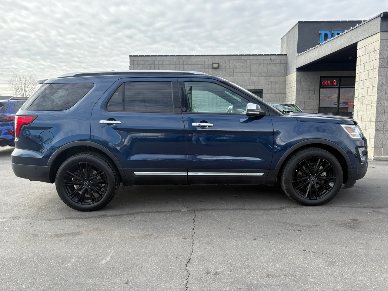 Ford Explorer Platinum 4WD 2017