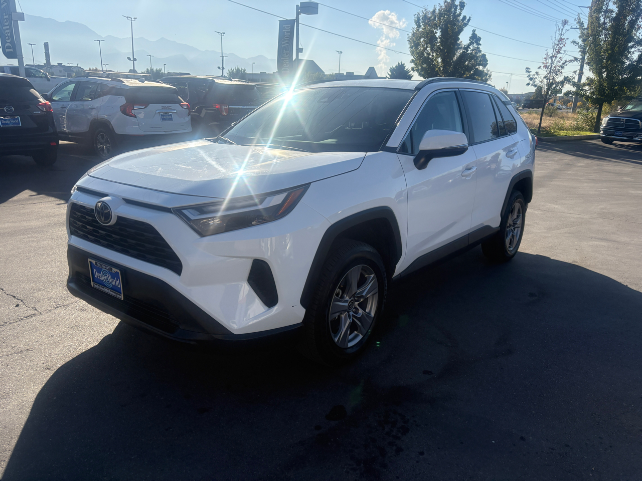 Toyota RAV4 XLE AWD 2024 Toyota RAV4 XLE AWD 2024