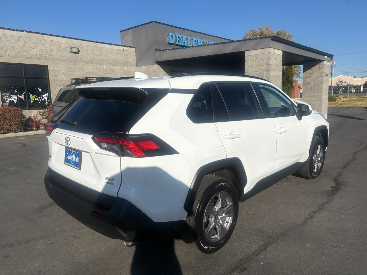 Toyota RAV4 XLE AWD 2024 Toyota RAV4 XLE AWD 2024