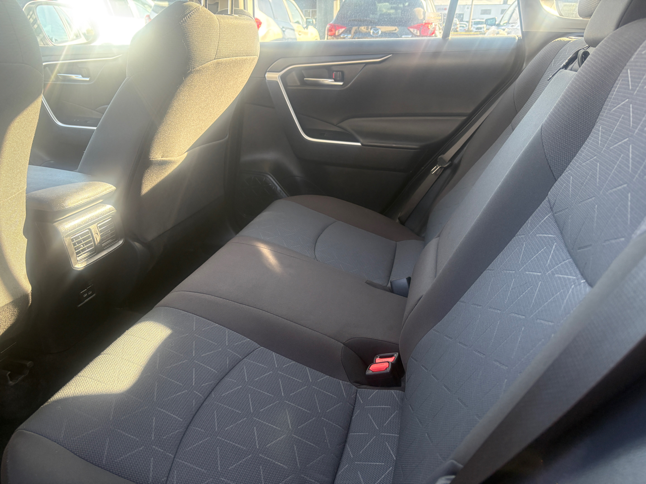 Toyota RAV4 XLE AWD 2024 Toyota RAV4 XLE AWD 2024