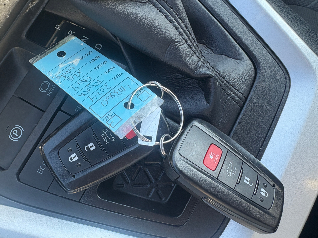 Toyota RAV4 XLE AWD 2024 Toyota RAV4 XLE AWD 2024