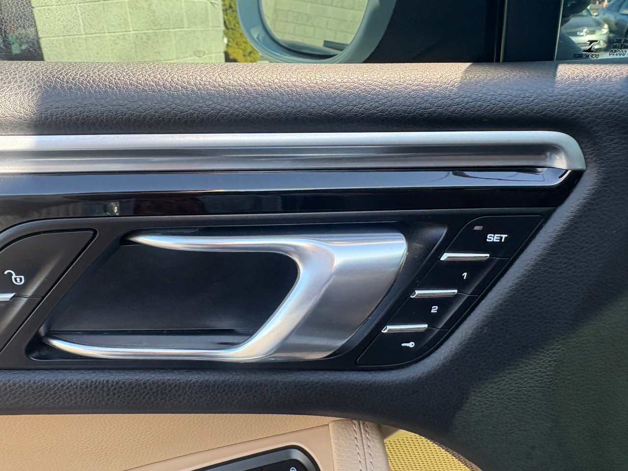 Porsche Macan  2018 Porsche Macan  2018