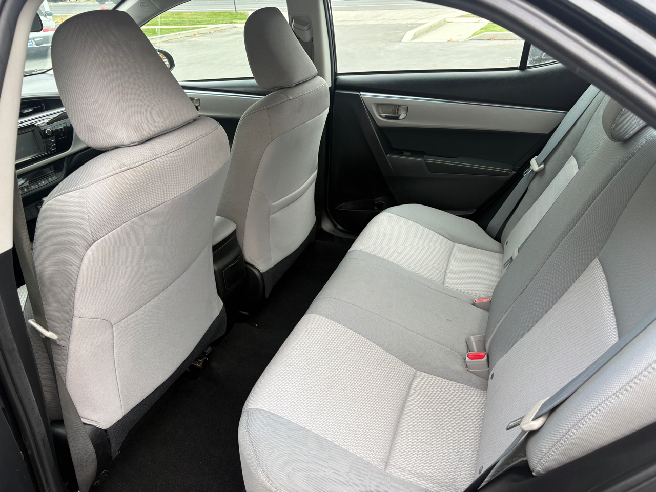 Toyota Corolla 4dr Sdn CVT LE (Natl) 2014