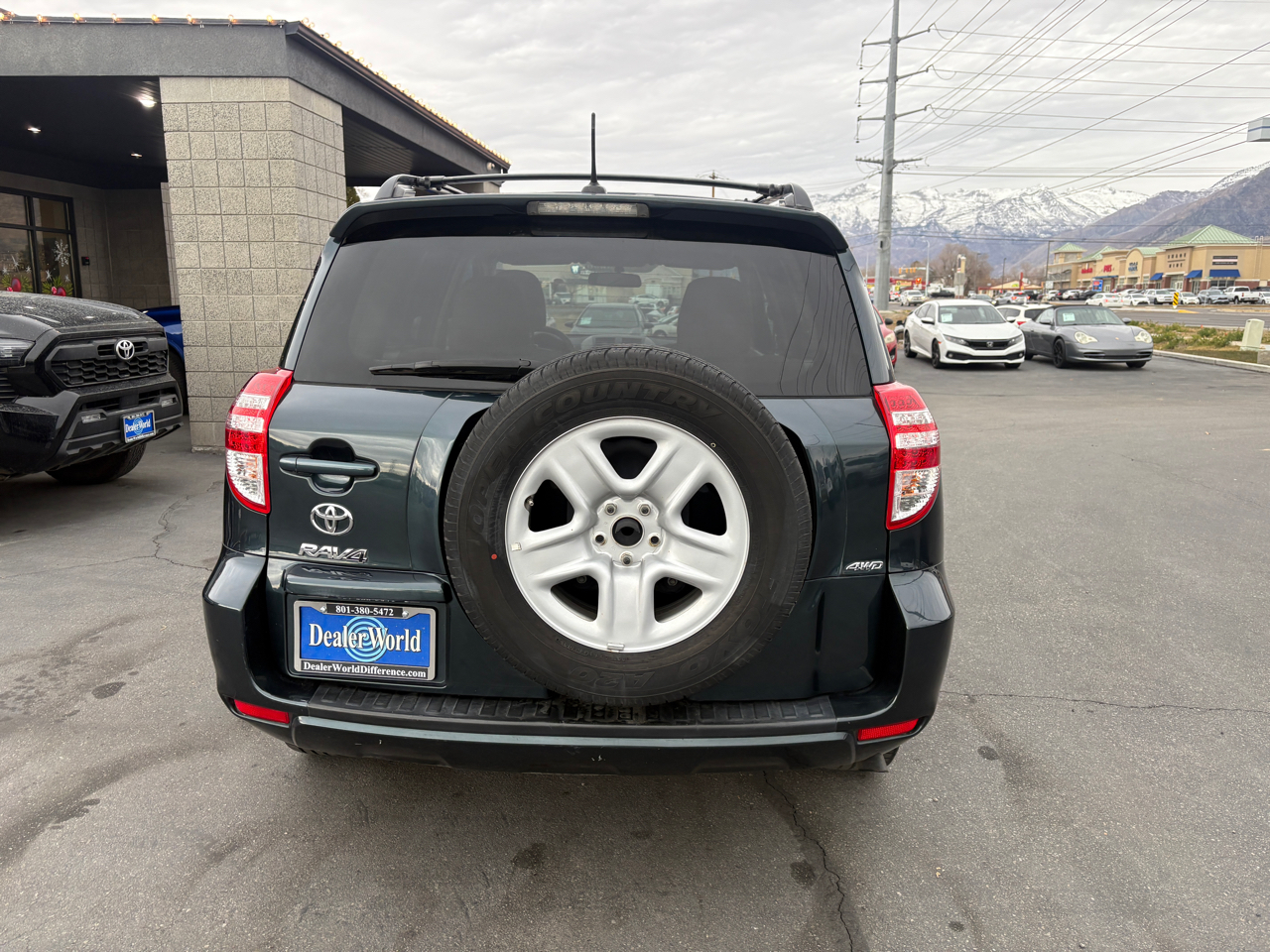 Toyota RAV4 4WD 4dr I4 (Natl) 2012