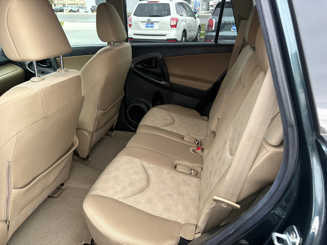 Toyota RAV4 4WD 4dr I4 (Natl) 2012