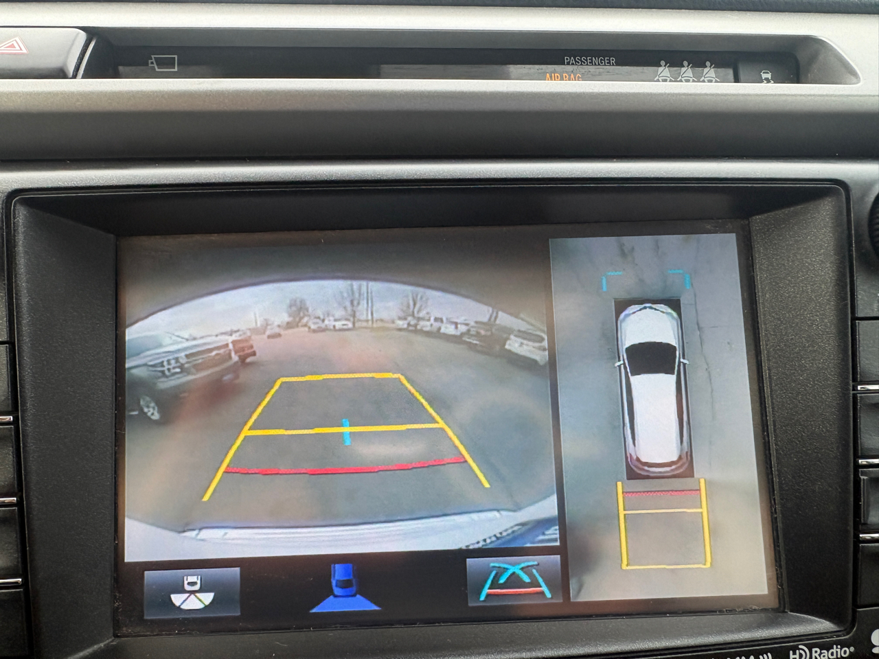 Toyota RAV4 Platinum AWD (Natl) 2017