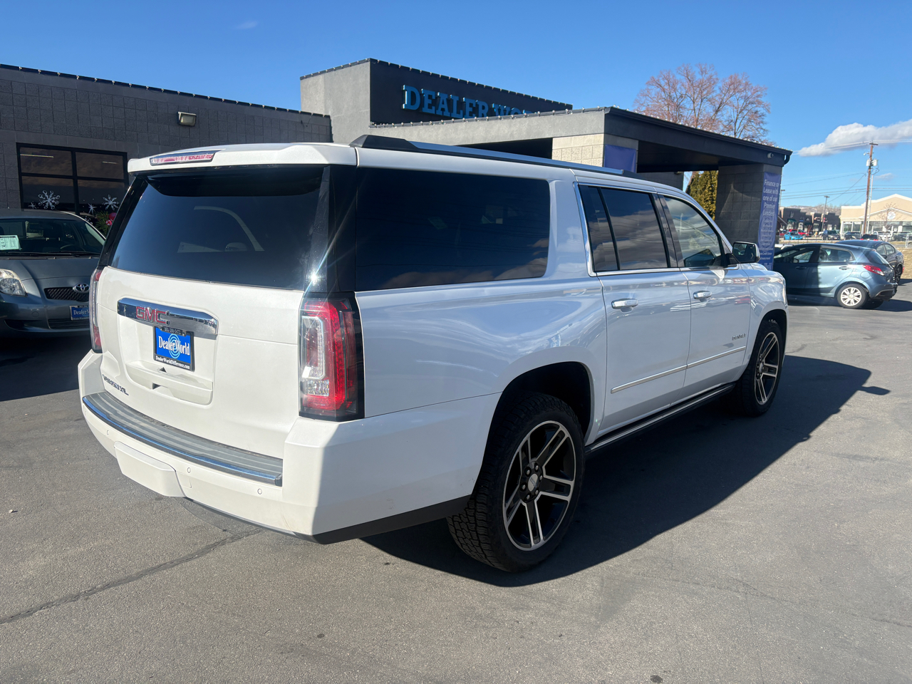 GMC Yukon XL 4WD 4dr Denali 2018