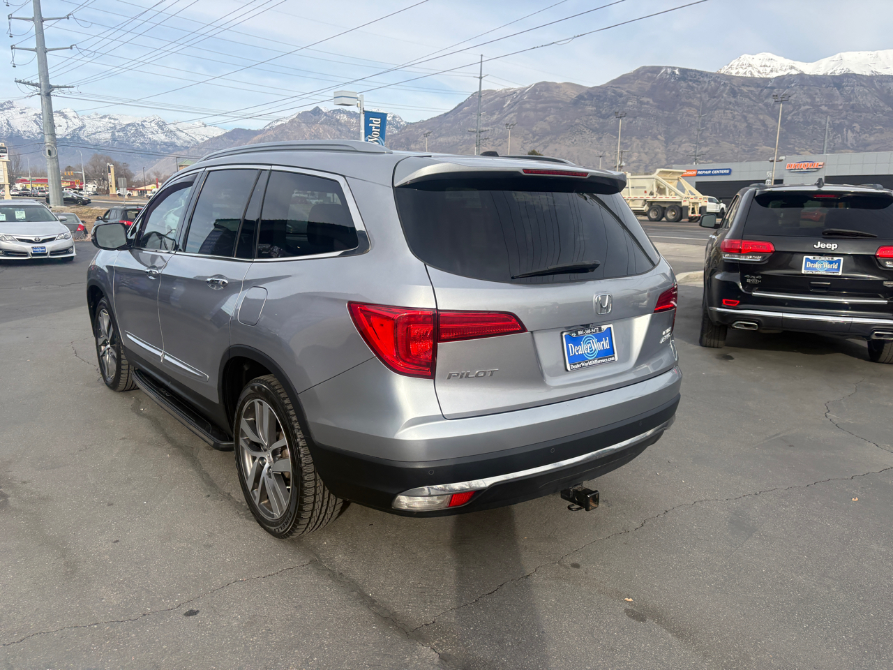 Honda Pilot AWD 4dr Elite w/RES & Navi 2016