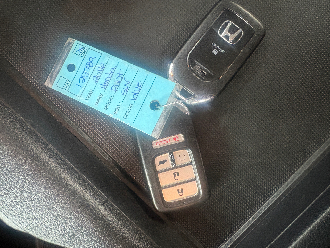 Honda Pilot AWD 4dr Elite w/RES & Navi 2016