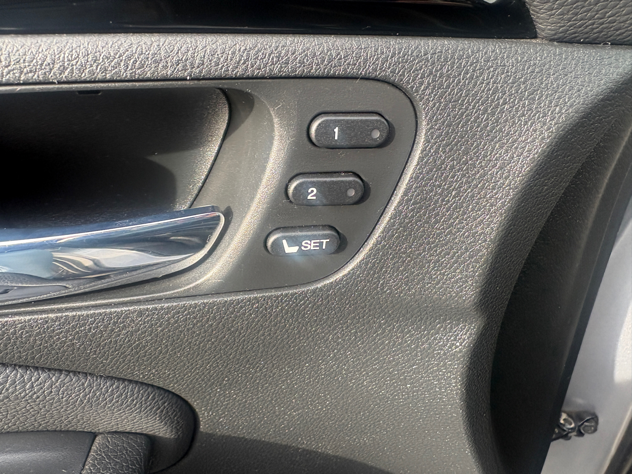 Honda Pilot AWD 4dr Elite w/RES & Navi 2016