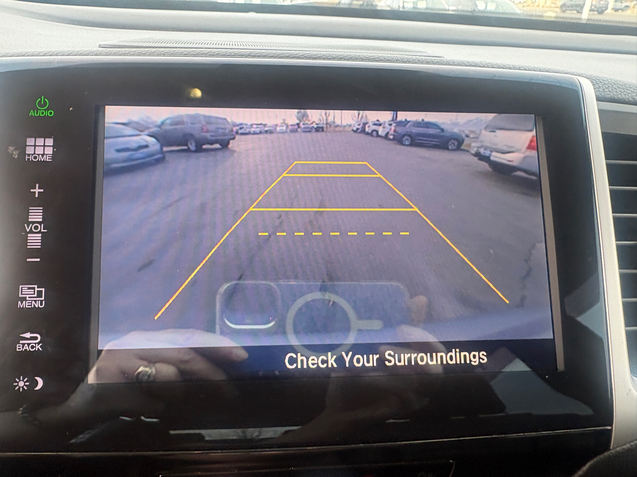 Honda Pilot AWD 4dr Elite w/RES & Navi 2016