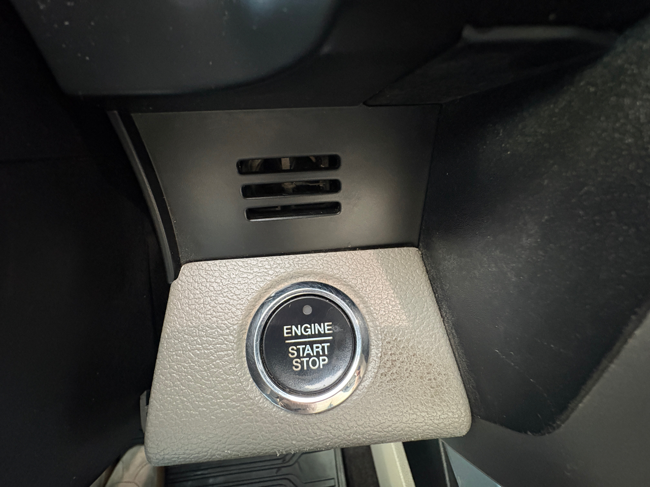 Ford F-150 4WD SuperCrew 145" King Ranch 2015