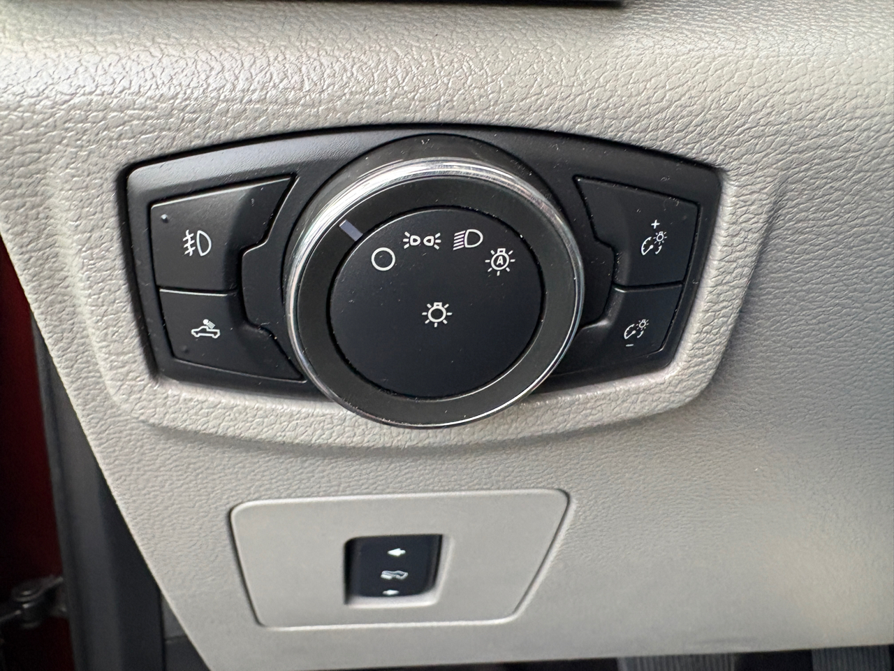 Ford F-150 4WD SuperCrew 145" King Ranch 2015