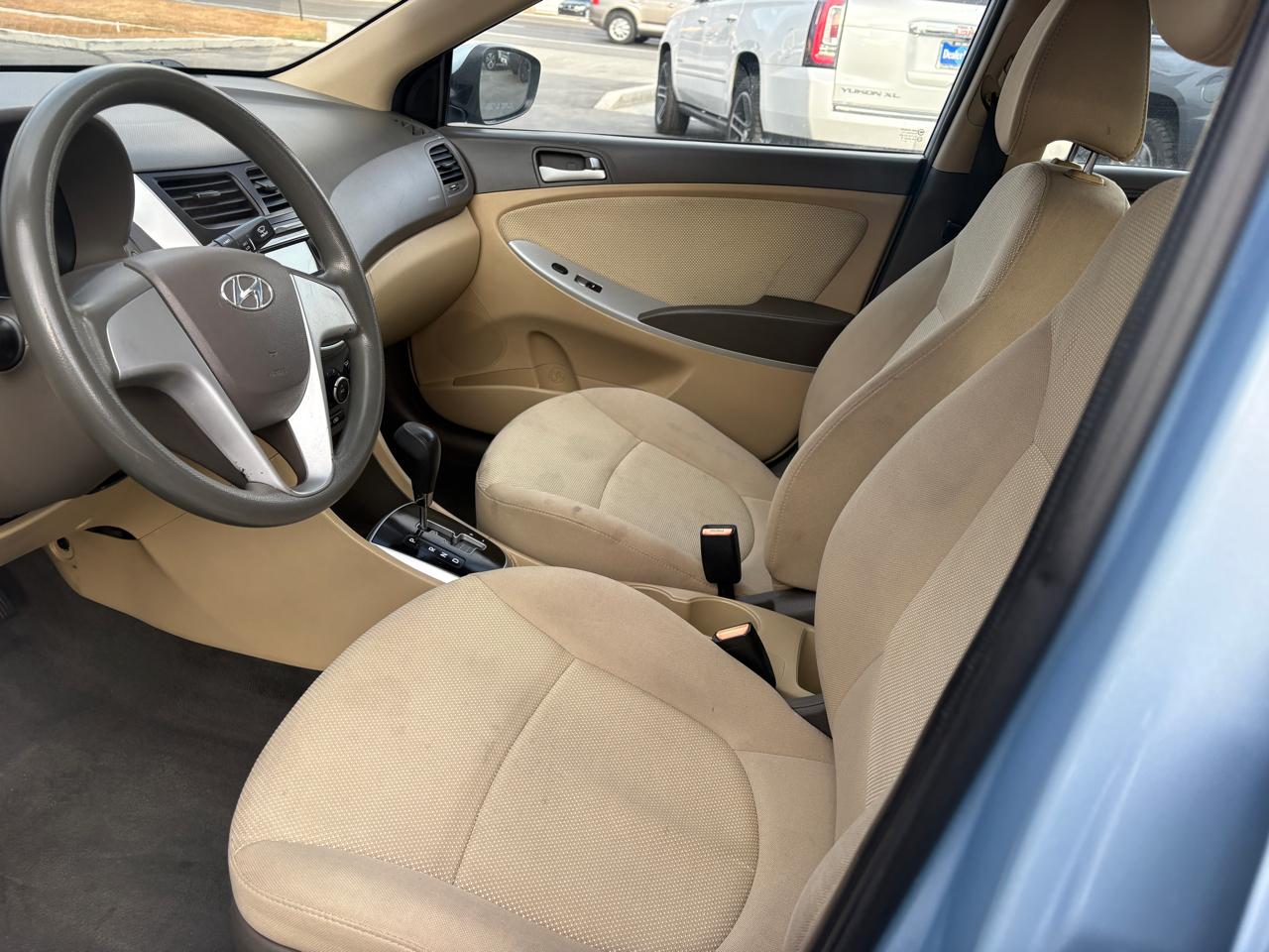 Hyundai Accent 4dr Sdn Auto GLS 2013