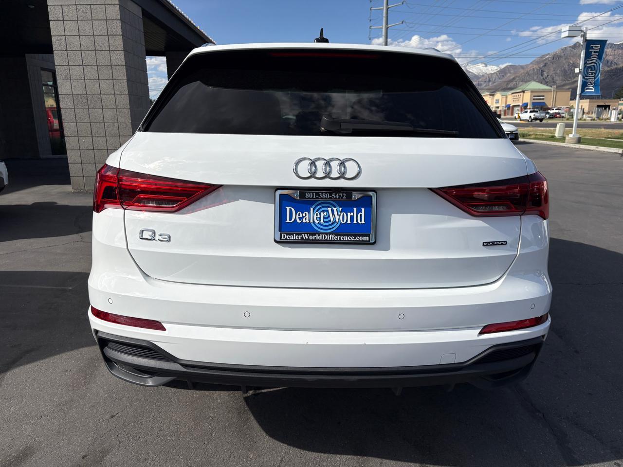 Audi Q3 S line Premium 45 TFSI quattro 2023