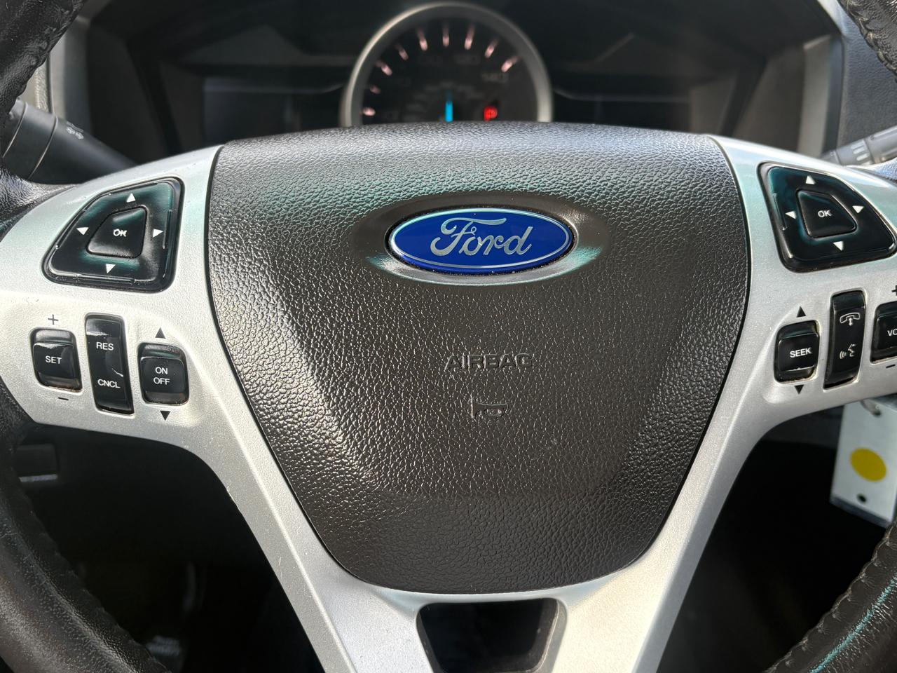 Ford Explorer 4WD 4dr XLT 2015