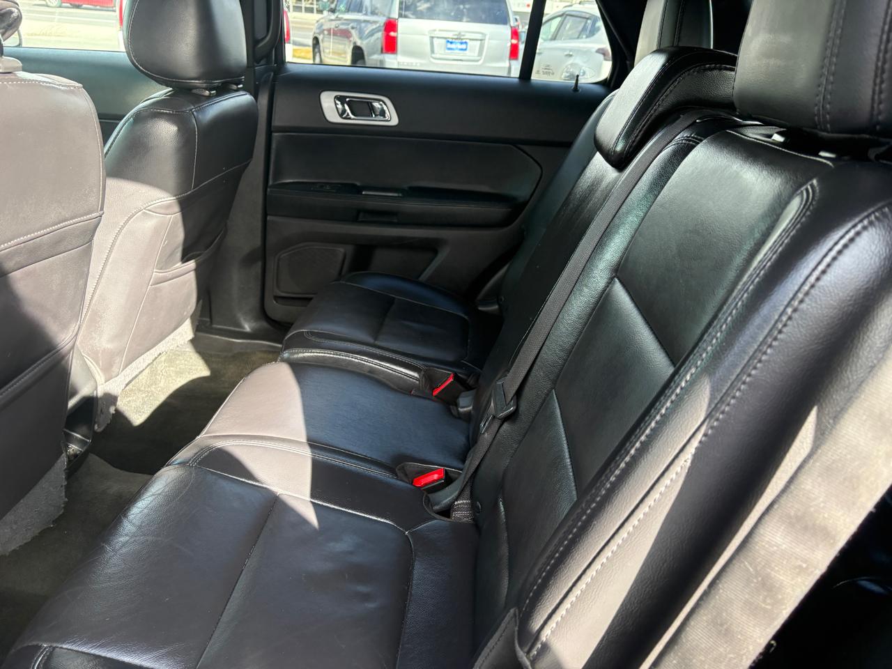 Ford Explorer 4WD 4dr XLT 2015