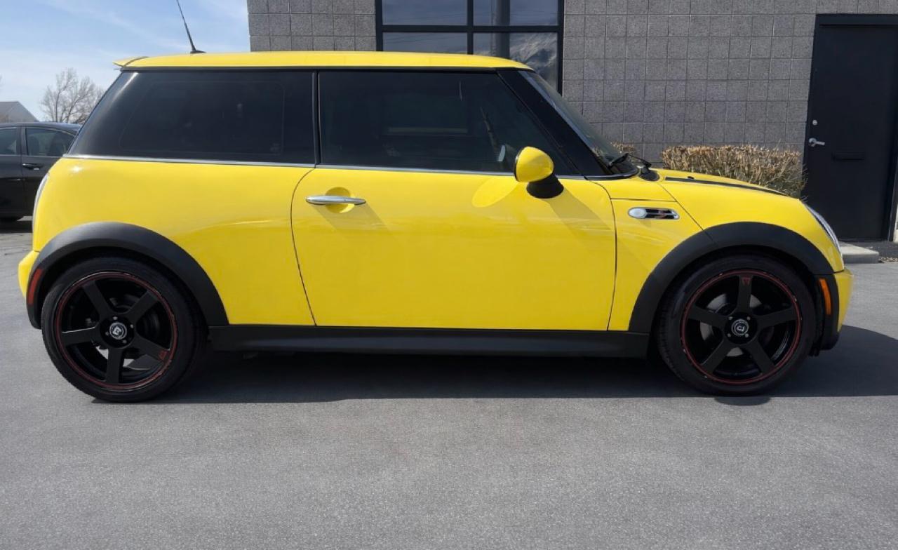 MINI Cooper Hardtop 2dr Cpe S 2005