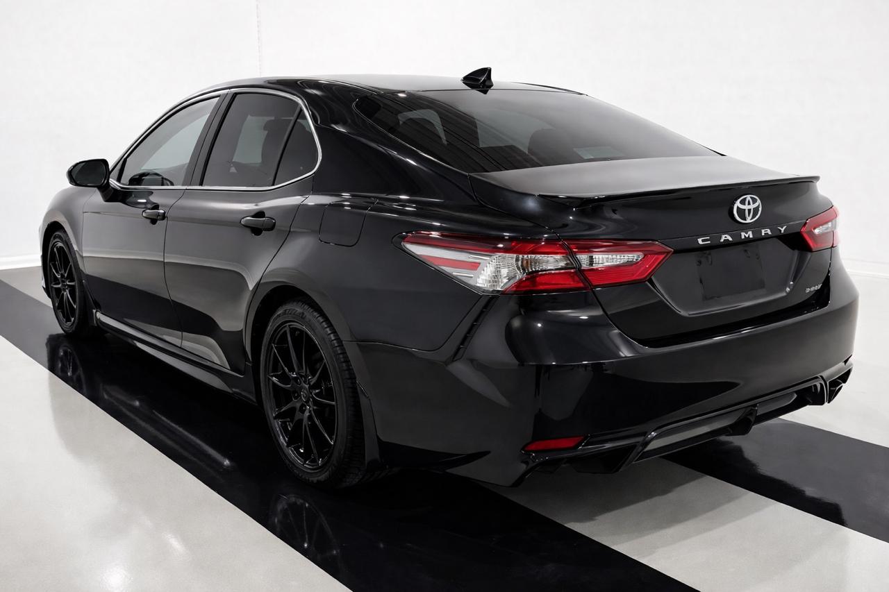 Toyota Camry SE Auto AWD (Natl) 2022