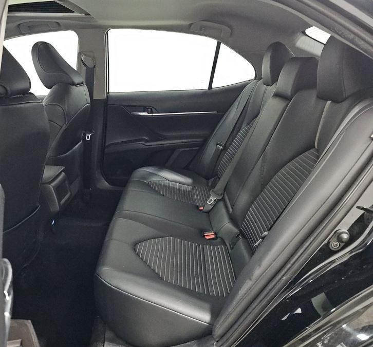 Toyota Camry SE Auto AWD (Natl) 2022