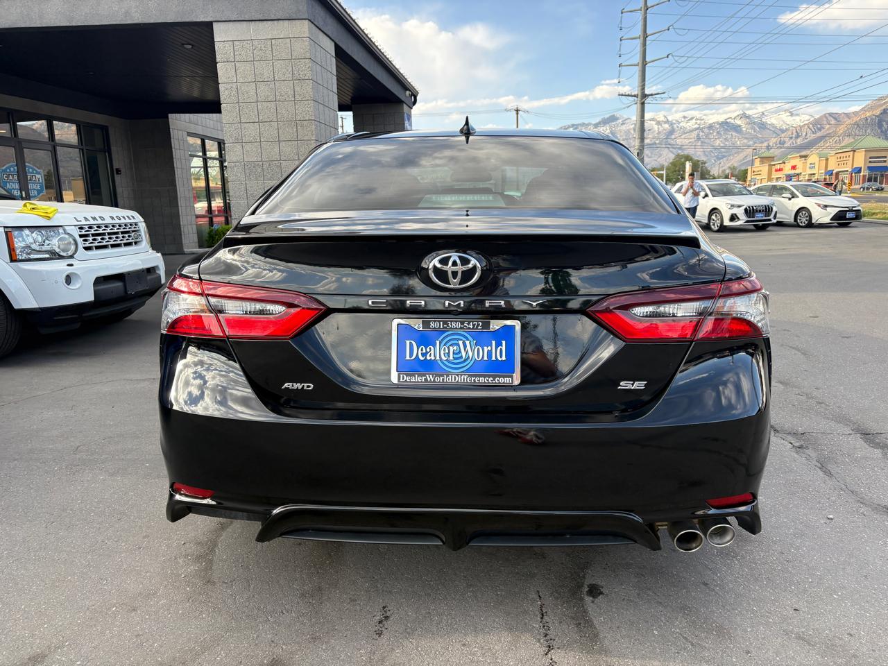 Toyota Camry SE Auto AWD (Natl) 2022
