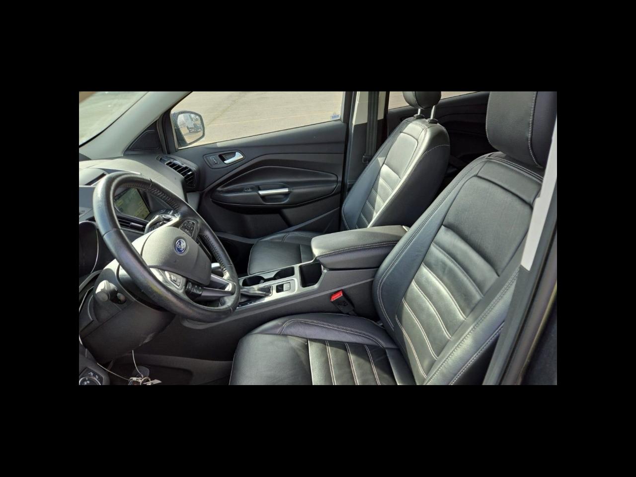 2018 Ford Escape Titanium 4WD