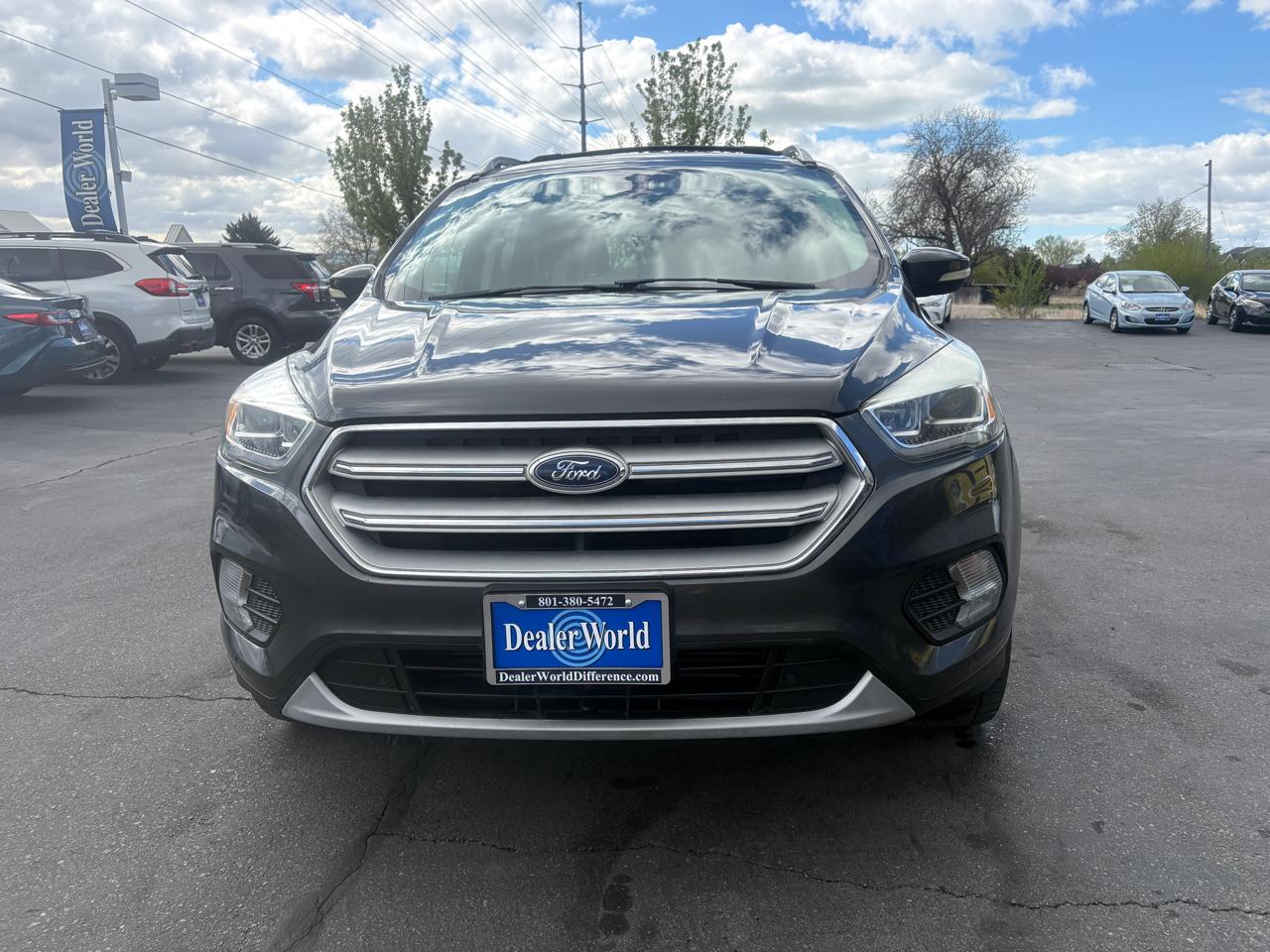 Ford Escape Titanium 4WD 2018